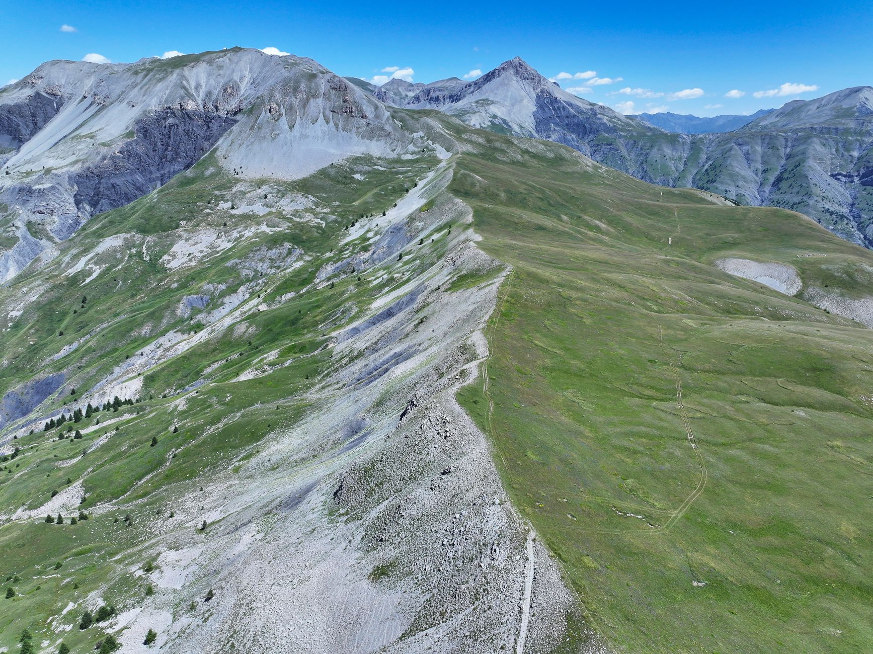 Meilleurs sentiers de randonnée dans les Alpes