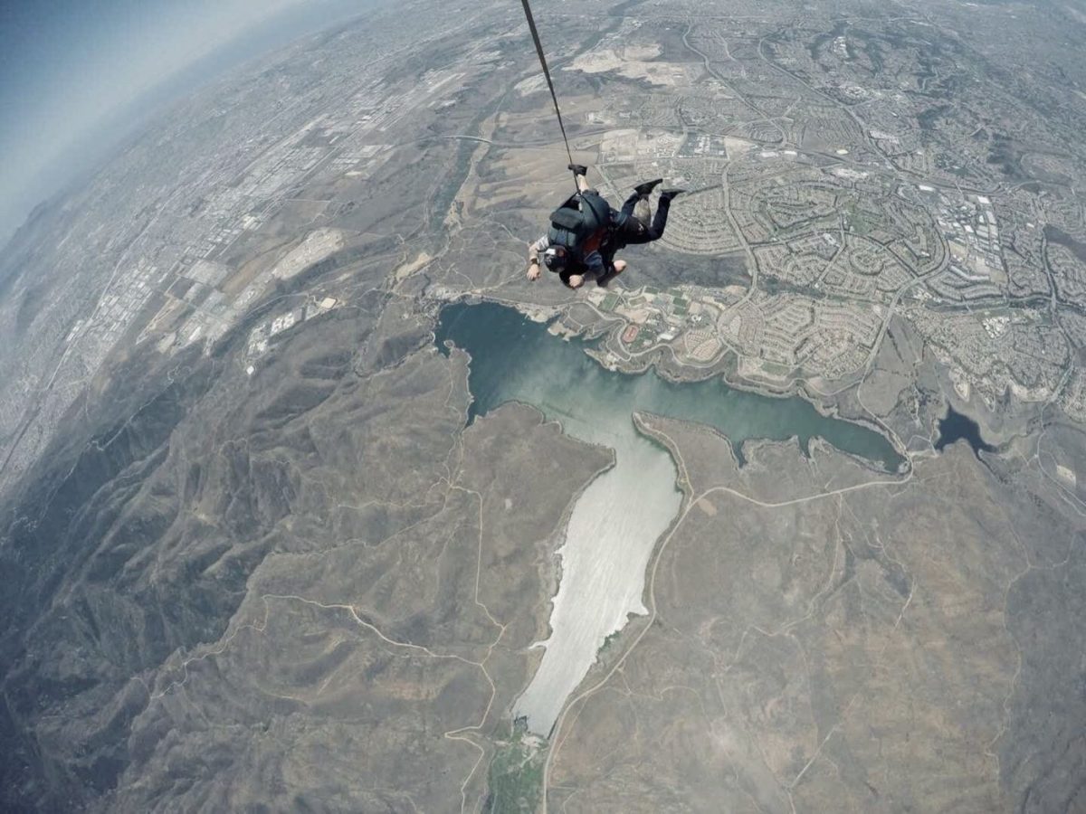 Saut en parachute depuis Nantes : sites et accès